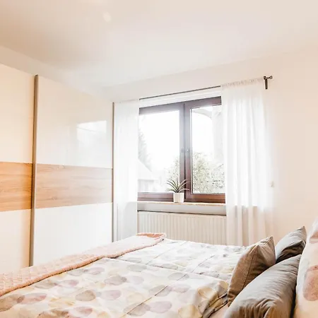 Apartment Huxfeld-hof - Landlust *